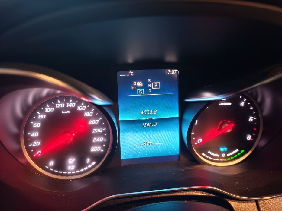 Mercedes C300H plug-in hybrid