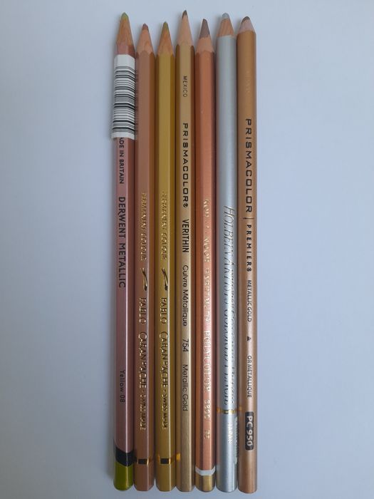 7X KREDKI METALICZNE niestrugane (marki: Holbein, Prismacolor, Derwent, Caran d'Ache, Koh-i-noor)