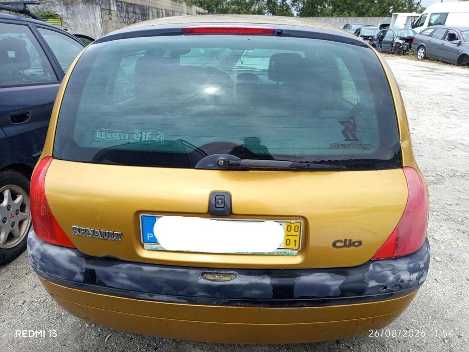 Para peças Renault Clio II 1.2 Ano 2000