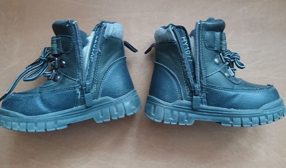 Черевики з овчиною всередині 22 р