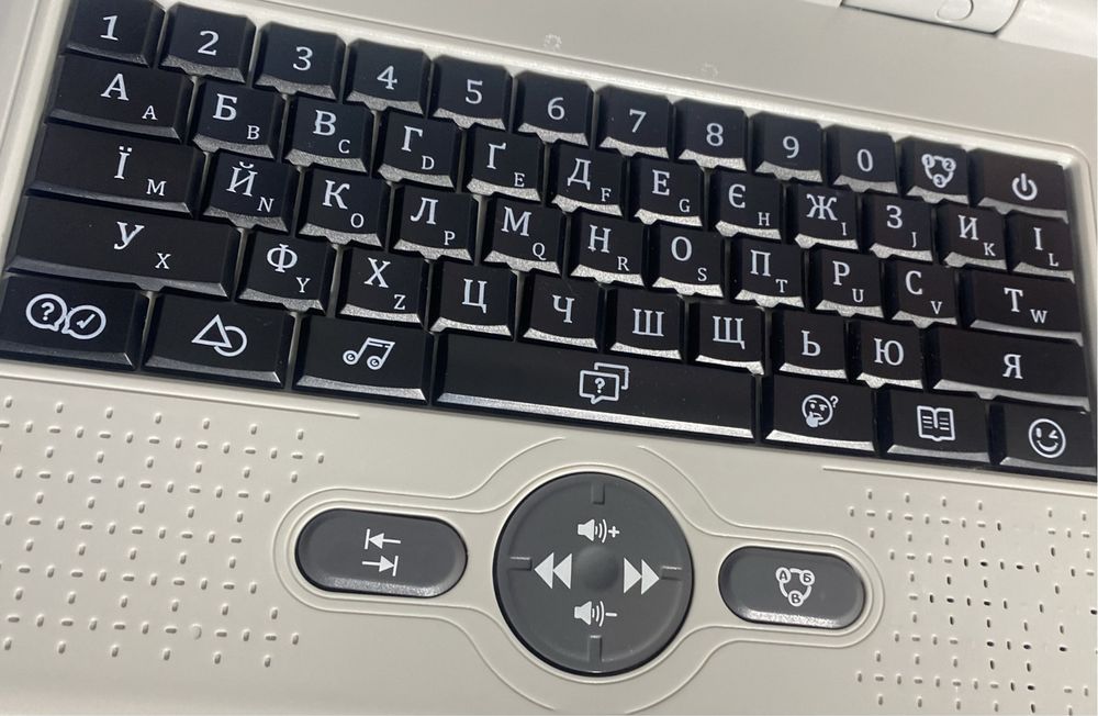 Дитячий Ноутбук з рідкокристалічним екраном/ Українська та Англ мова