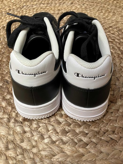 Praktycznie nowe buty Champion