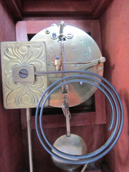 zabytkowy zegar art deco