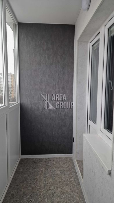 Продається простора 3-кім. квартира з новим ремонтом в Центрі міста