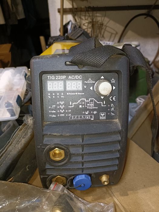 Зварювальний апарат Spartus ProTIG 220P AC/DC