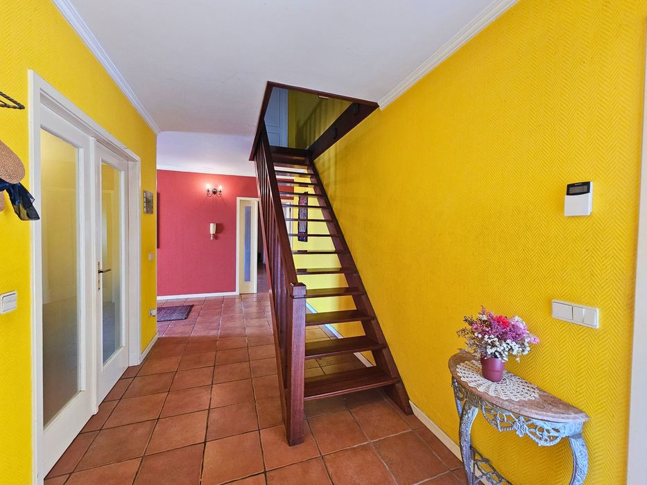 Moradia T4 | 3.000 m² de Terreno | Piscina | Vistas Panorâmicas