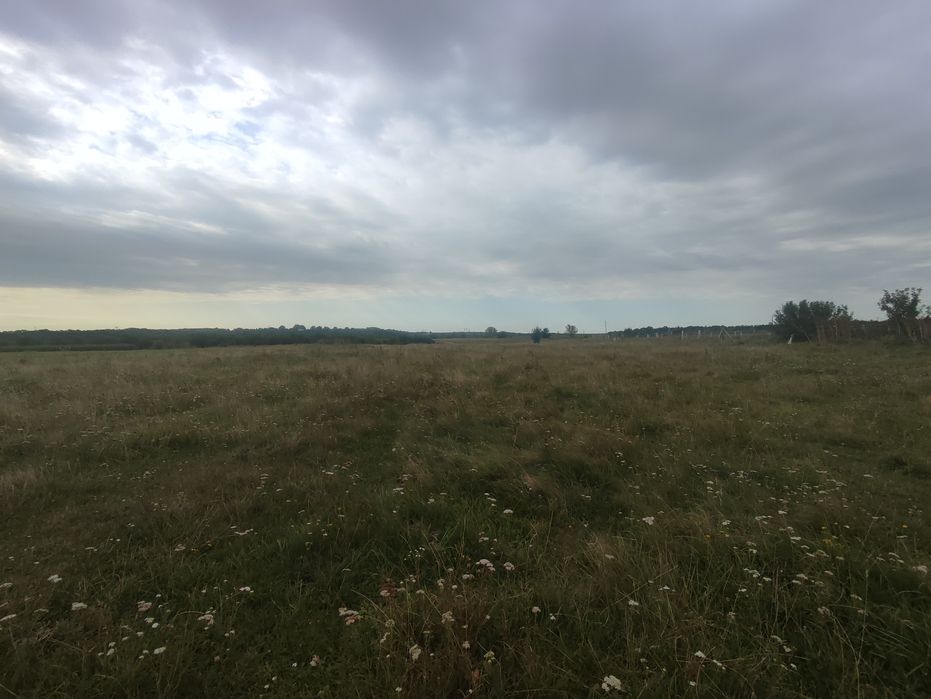 Продаж земельної ділянки під житлову забудову