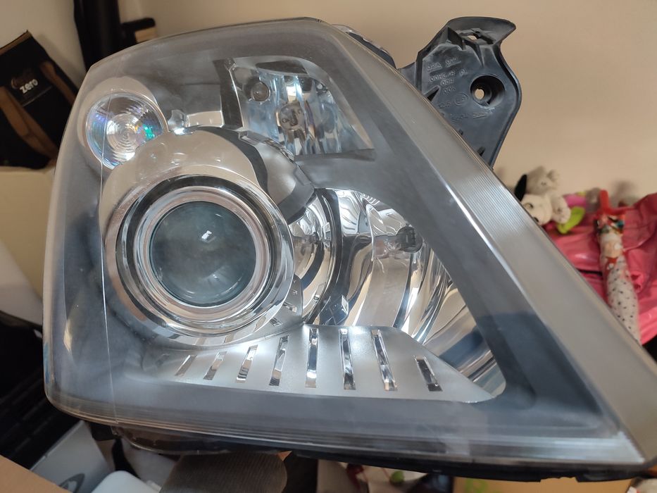 Farol Opel Meriva A
