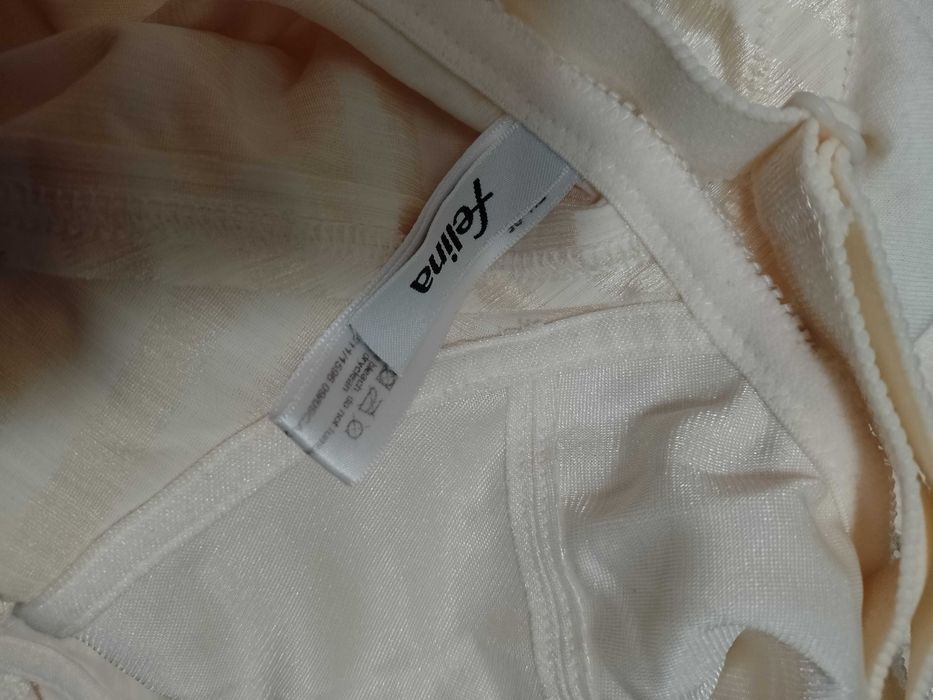 (85D) (38/M) Bogato zdobione Body modelujące z Londynu