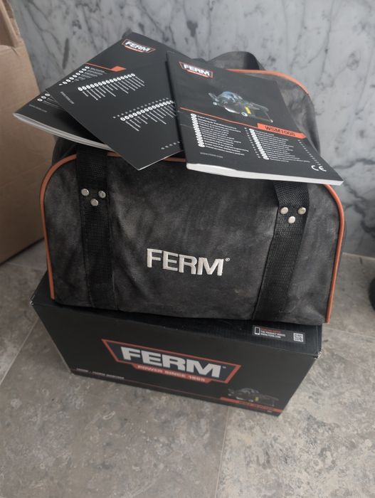 Máquina abrir roços Ferm