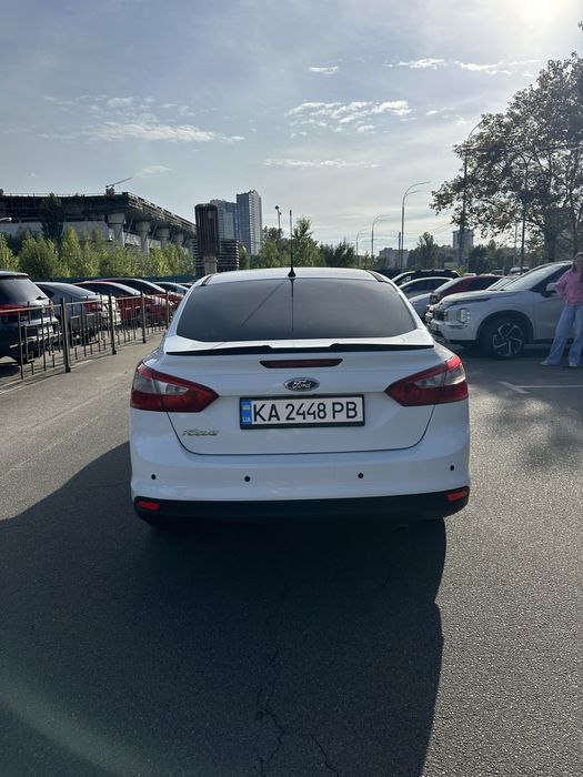 Ford Focus 2012 VIN WF0MXXGCBMCE88188 фото оголошення 2 з 7