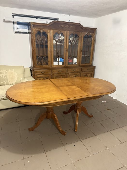 Conjunto BAR + armario + mesa de jantar extensivel