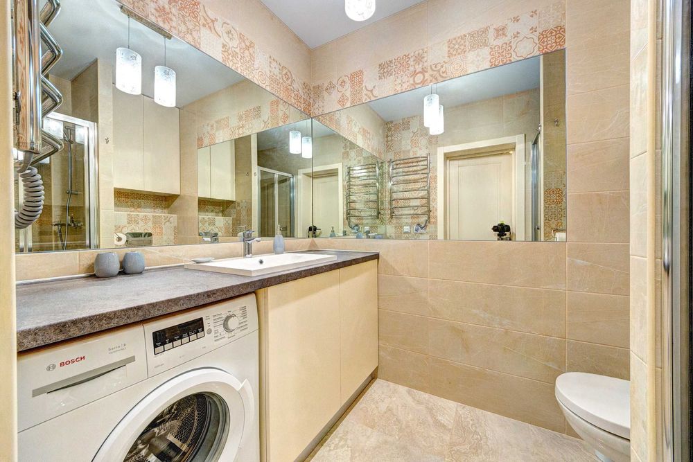 Посуточно 1к новая м. Выставочный центр (Есть свет и вода!)