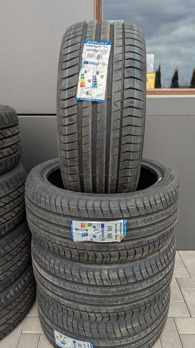 Нові шини 265/40 R20 104W Triangle EffeXSport TH202