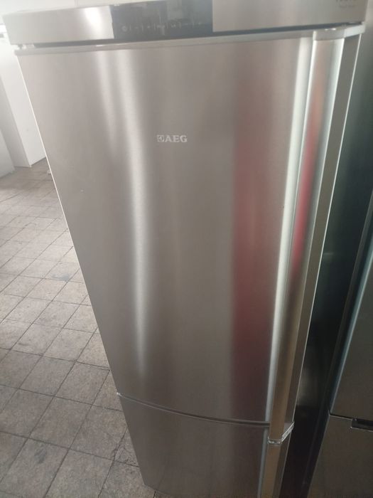 Frigorífico combinado AEG