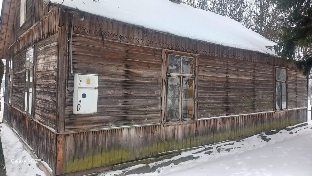 Sprzedam stary dom drewniany do rozbiórki
