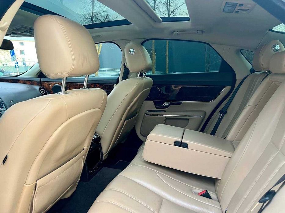 Продам Jaguar XJ 2013 - 3.0 бензин RWD Premium - відмінний стан