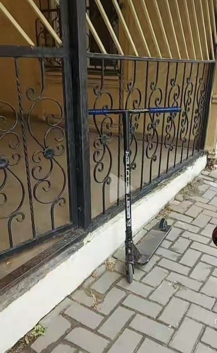 Продам самокат трюковий Best Scooter
