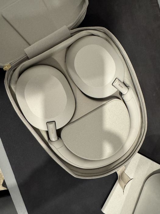 Sony WH-1000XM5 - Novos