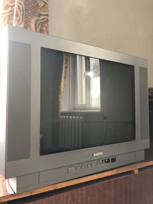 Телевізор Sanyo CF21MD4E