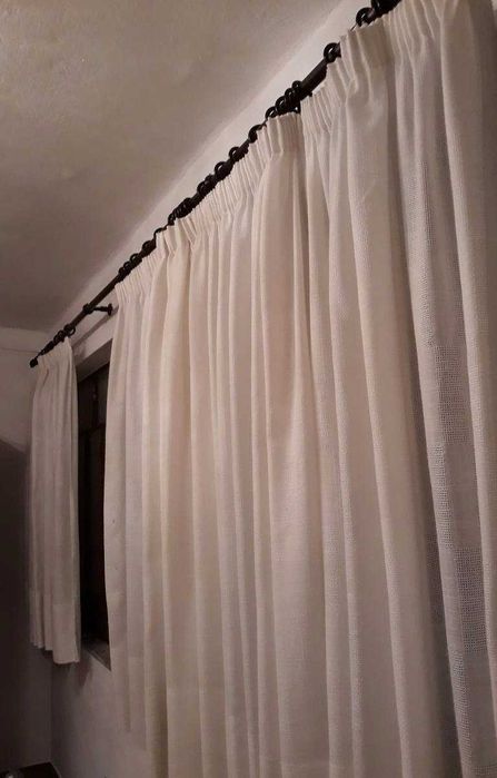 Cortinados como Novos -Valor negociável