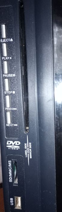 DEX LD-2220 з вбудованим DVD player