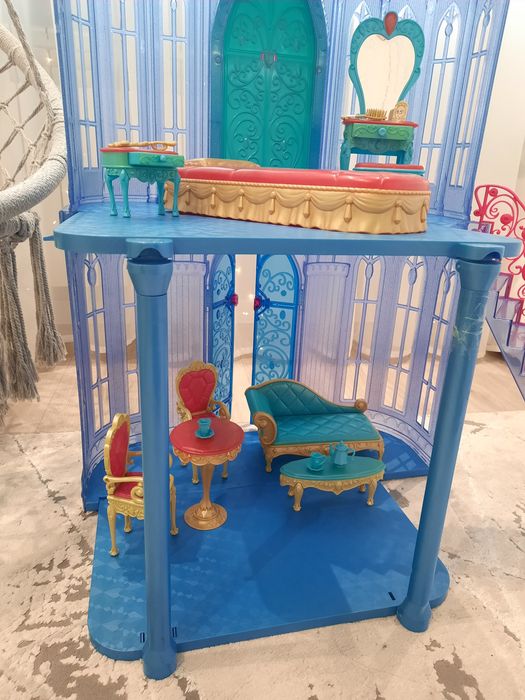 Barbie diamentowy zamek- The Diamond Castle