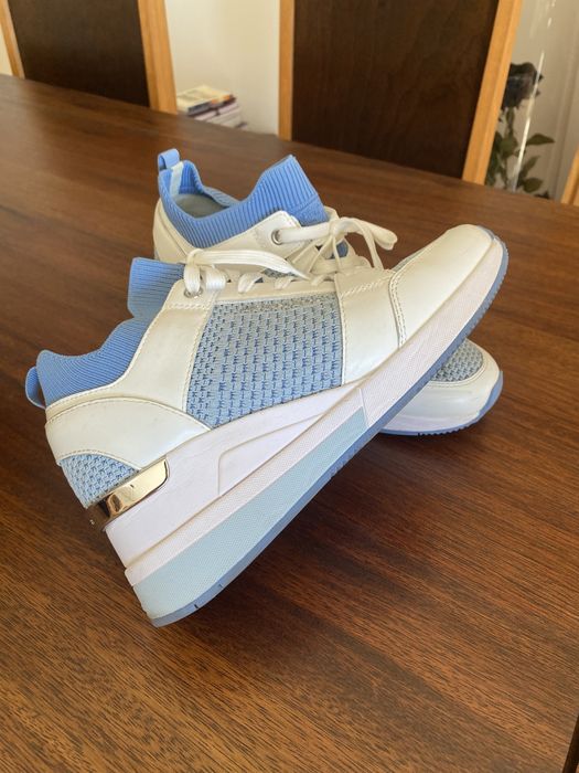 Tenis Michael Kors Original - muito novo, usado una unica vez