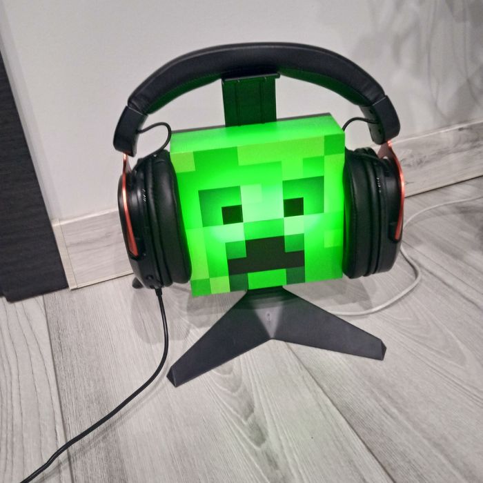 Stojak na słuchawki, Lampka 2 w Minecraft nowa