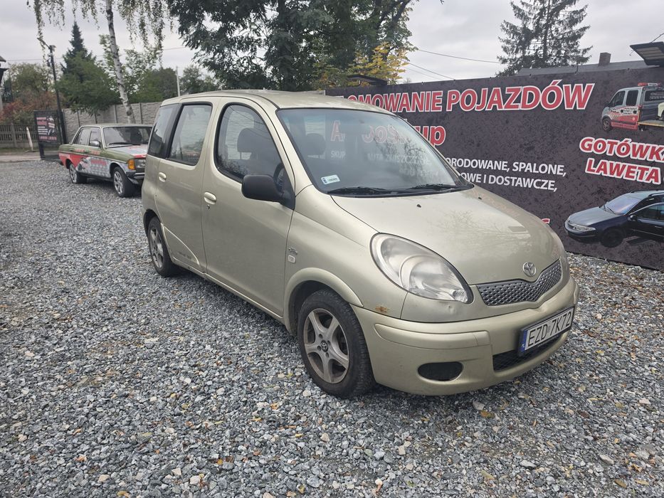 Toyota Yaris Verso