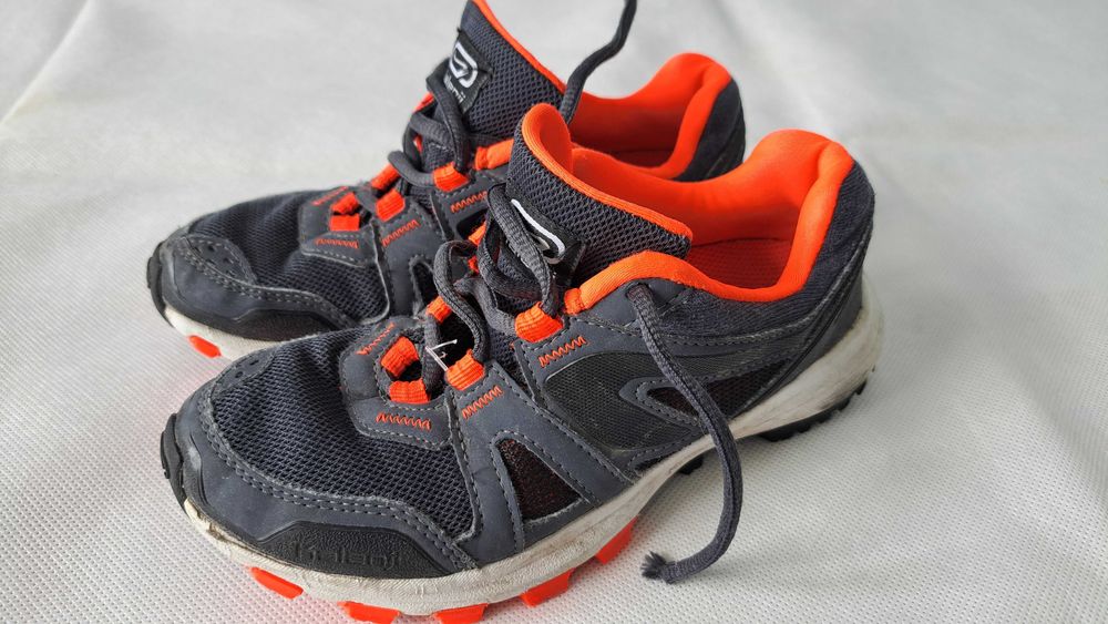 KALENJI - Dziecięce Lekkie Buty Sportowe do Biegania Wygodne 32