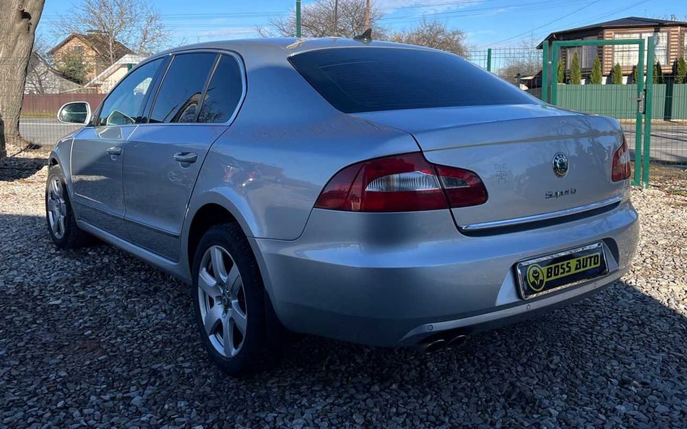 Skoda Superb 2010