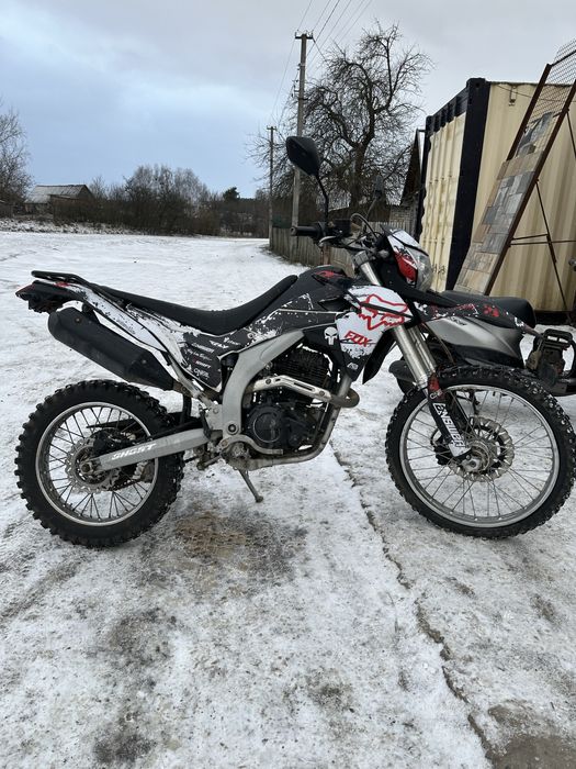 Продам лонкін 250