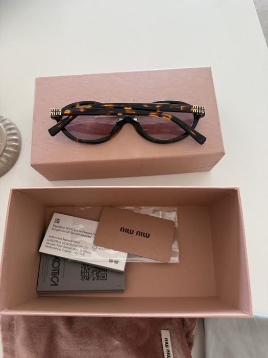 Oculos de sol miu miu