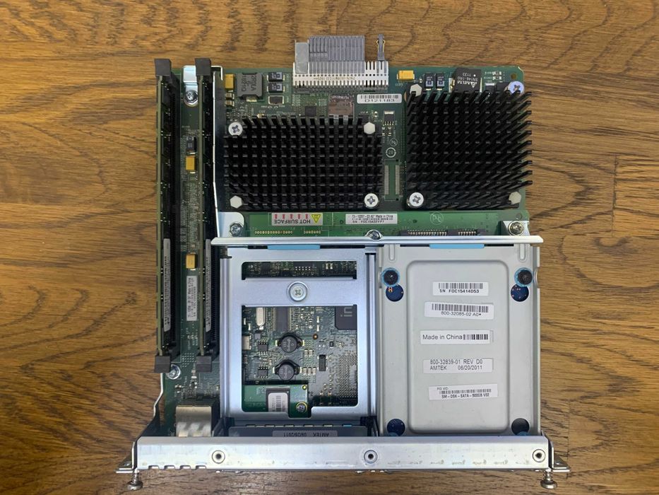 Модуль Cisco SM-SRE-700-K9, 8Gb, 500GB