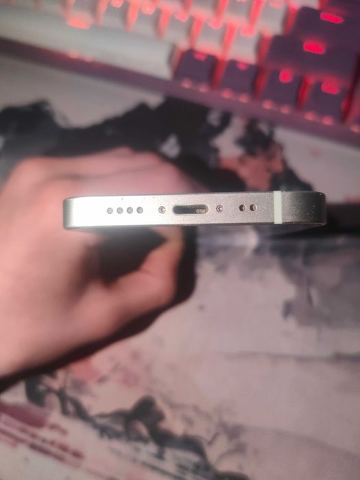 IPhone 12 mini na części lub do naprawy