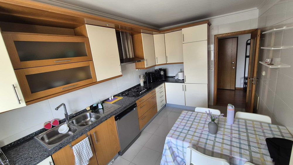 Apartamento T2 à venda em Lisboa.
