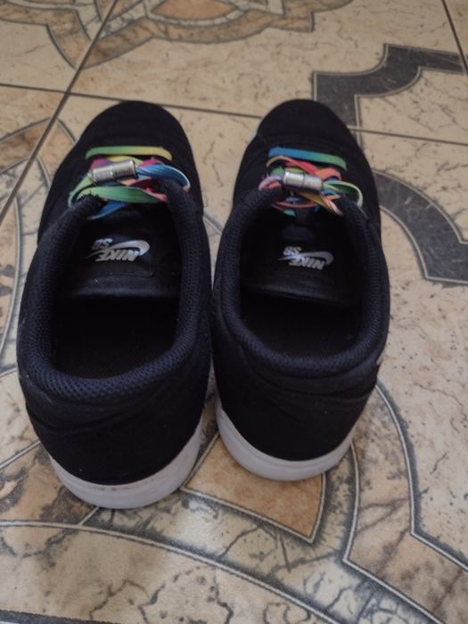 Sprzedam buty Nike.