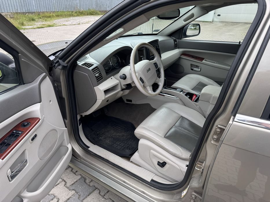 Jeep grand cherokee 5.7 benzyna+ gaz, hak