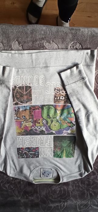 Bluzy dresowe młodzieżowe