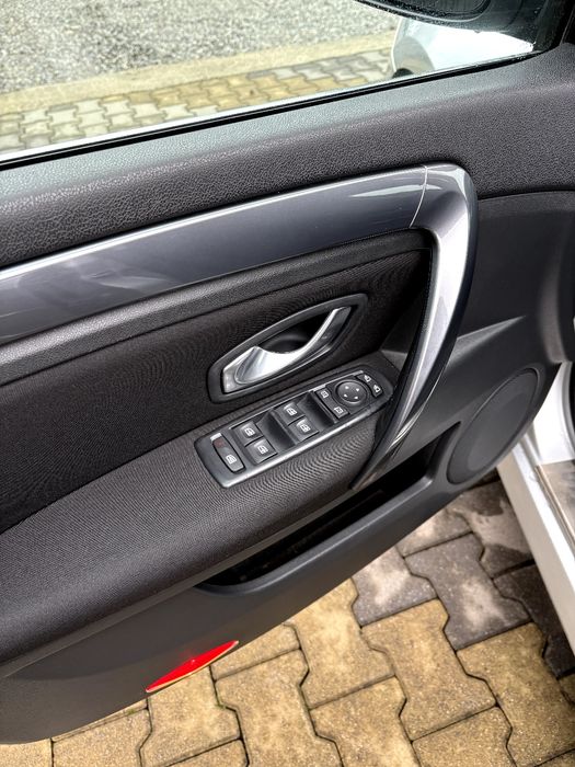 Laguna 3 1.5dci комплектація premium безключовий 2 ключа