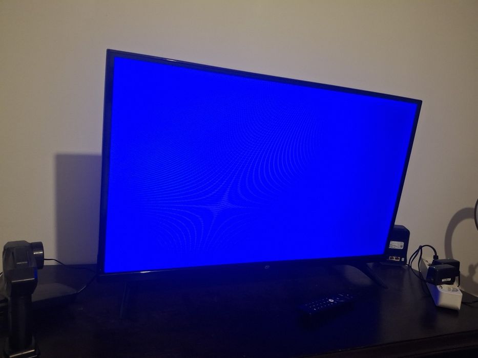 Tv 32 polegadas não é smart tv