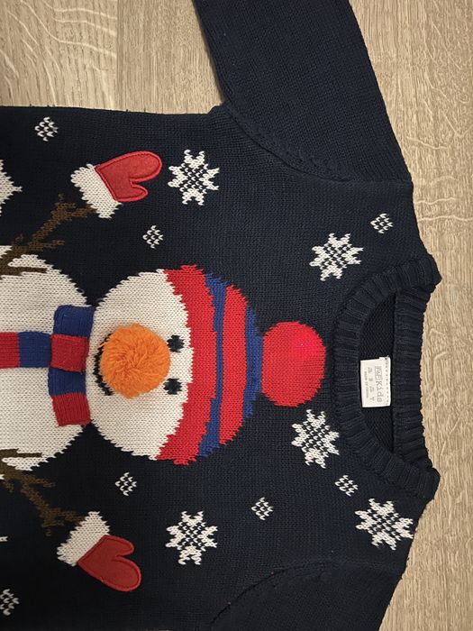 Sweter świąteczny F&F, światełko LED, rozm. 98 cm