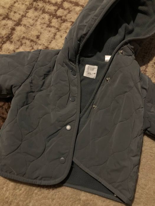 Курточка ZARA . Розмір 68