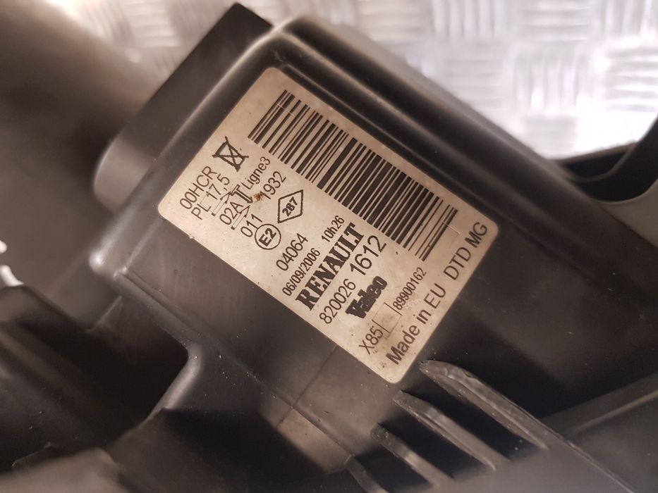 Lampa Prawa Przód 8200261612 Renault Clio Iii Hb 06R- Europa