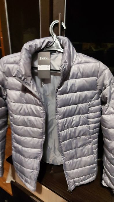 Продам куртку Kik