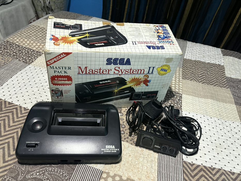 Master system em caixa