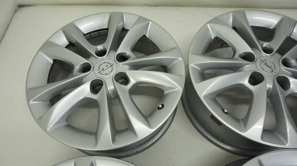 Felgi 16 Opel Astra H Zafira B Meriva Signum Vectra C Corsa D 5X110