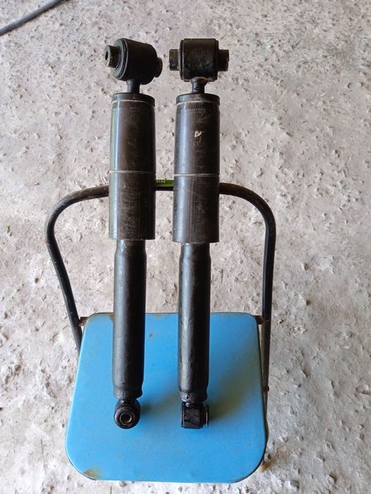 Амортизаторы Рэно Меган задание