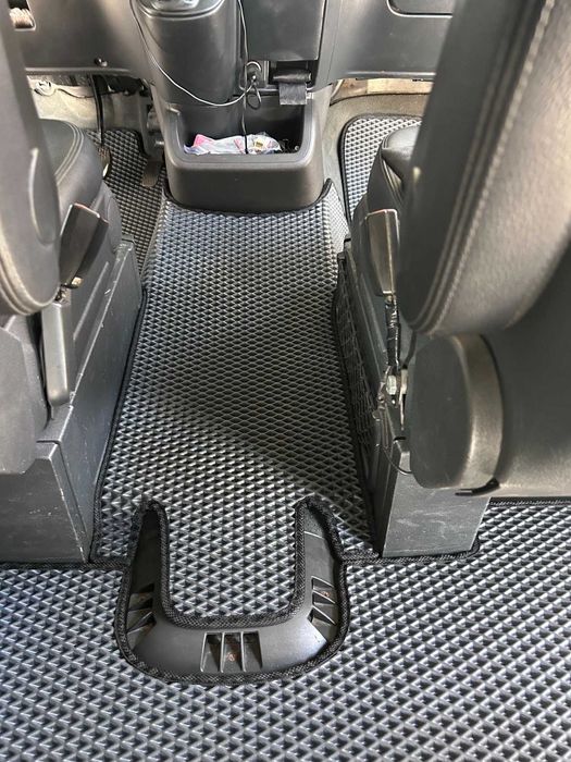 Коврики в салон для Mercedes Vito / Viano W639 2004-2014 Оригинал Пасс